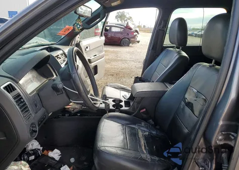 2011 Ford Escape Limited z USA, uszkodzony, nr VIN 1FMCU0E73BKB04119